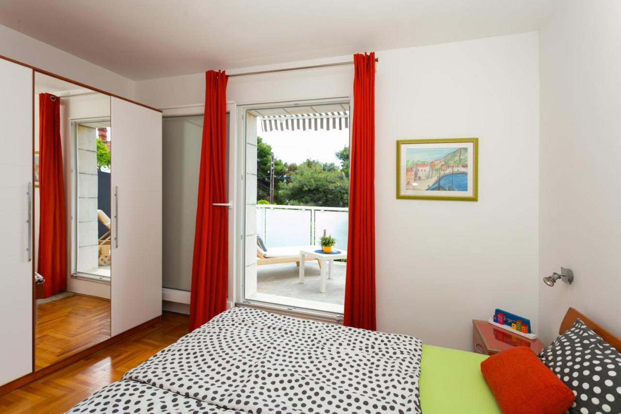 Terrace Apartment Хвар Екстериор снимка