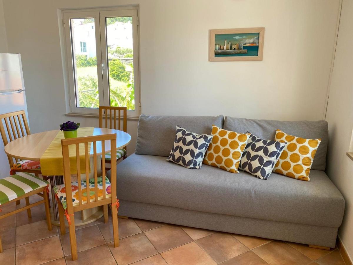 Terrace Apartment Хвар Екстериор снимка