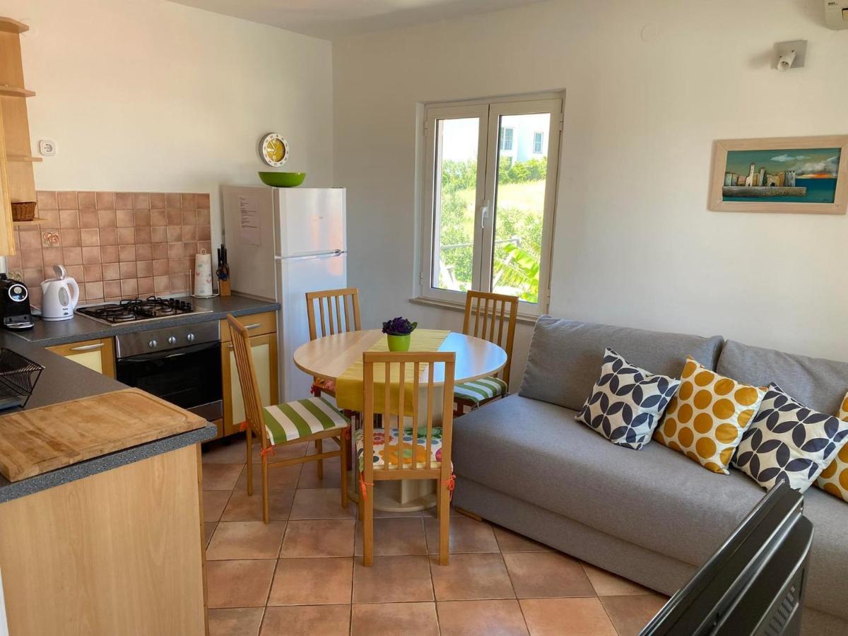 Terrace Apartment Хвар Екстериор снимка