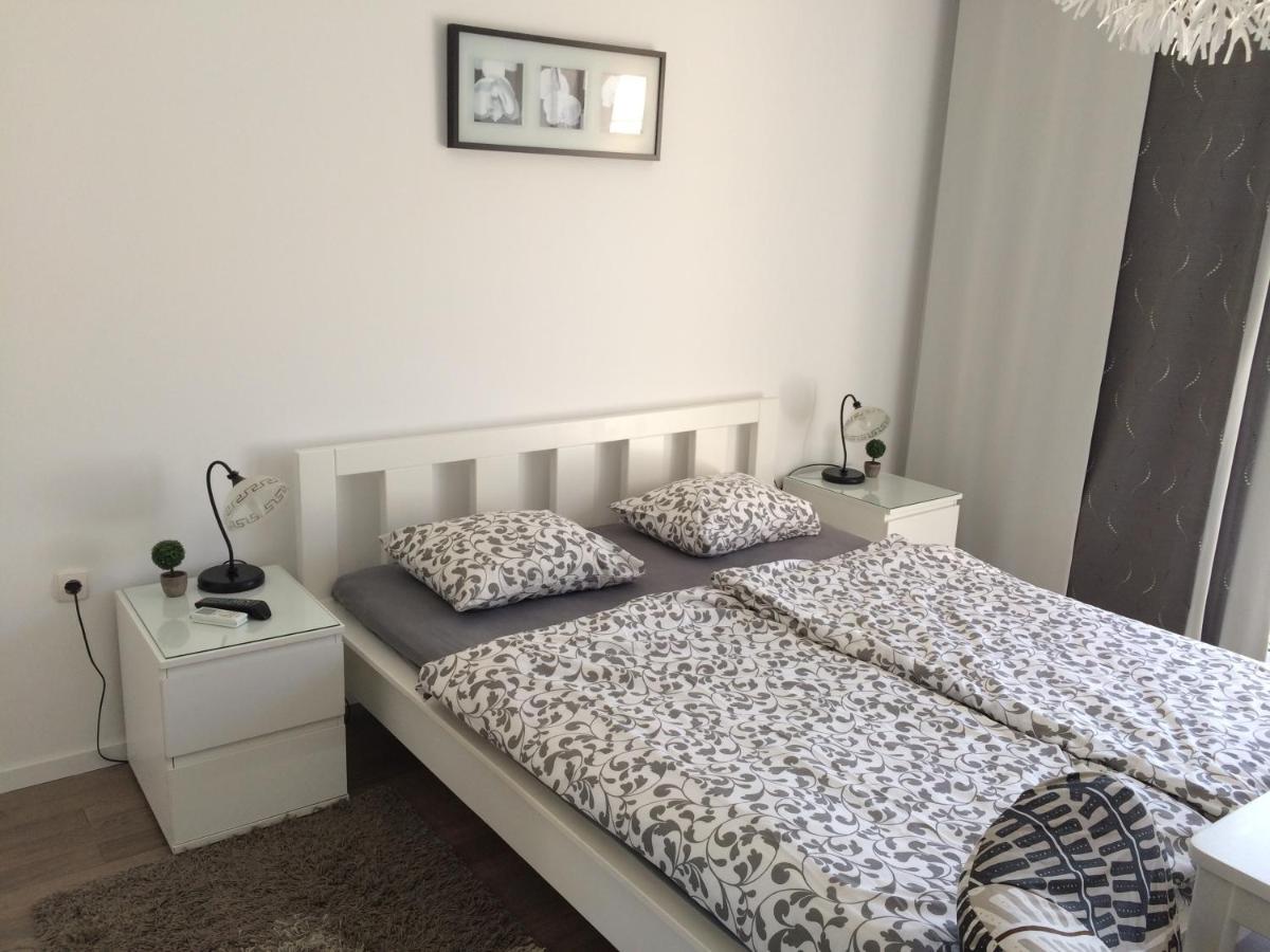 Terrace Apartment Хвар Екстериор снимка